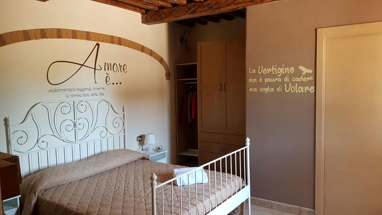 Flori'S Bed and Breakfast Viareggio Exteriör bild