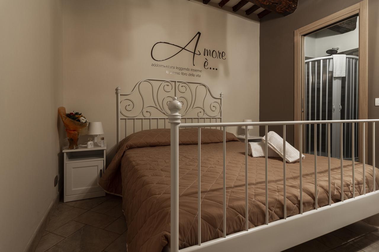 Flori'S Bed and Breakfast Viareggio Exteriör bild